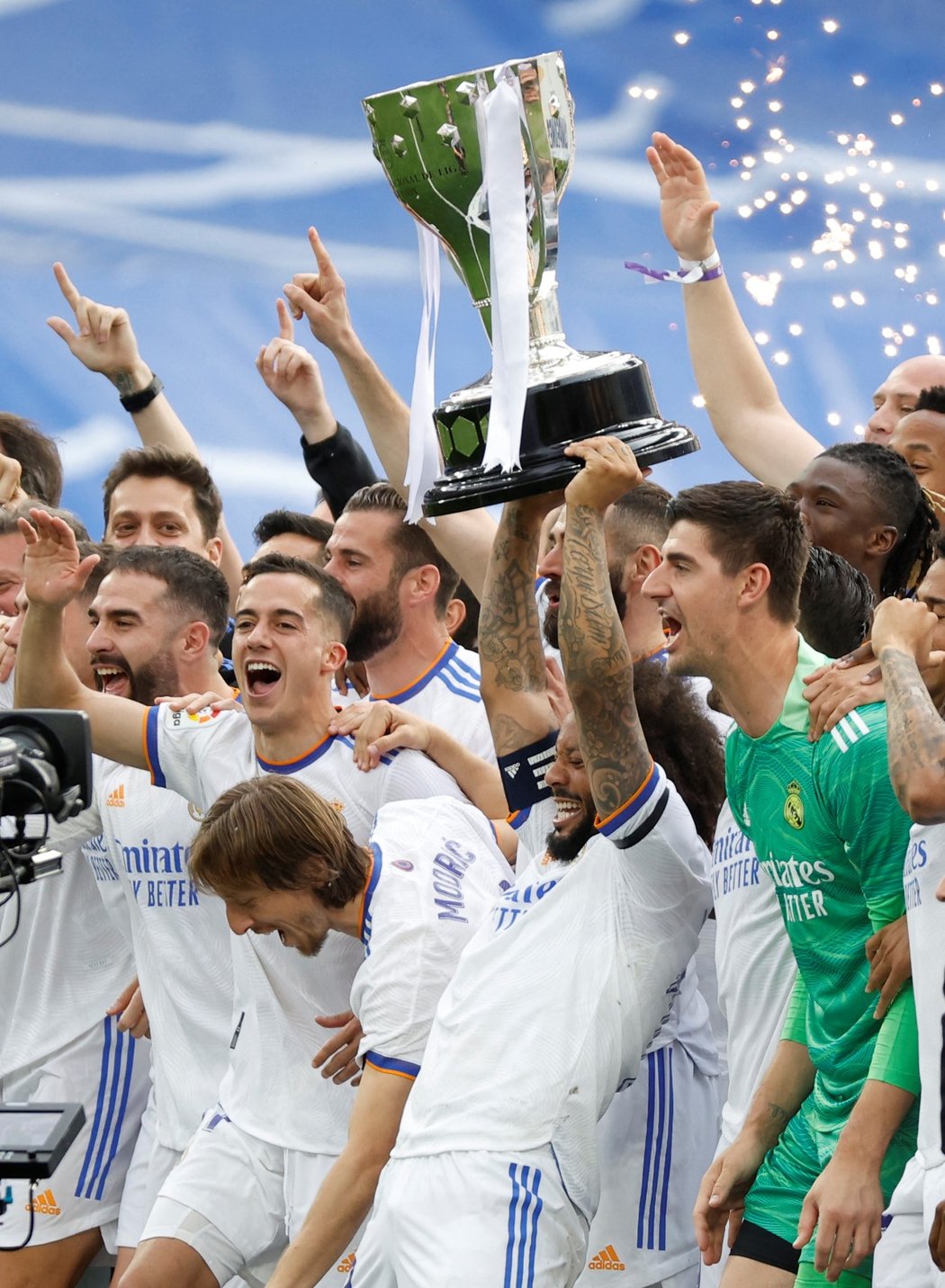 Fotbalisté Realu Madrid slaví titul ve španělské lize