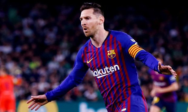 Sevilla uspěla, Vaclík nechytal. Messi řídil výhru Barcelony