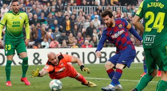 Messi si vychutnal Eibar, vstřelil čtyři góly. Real šokoval prohrou