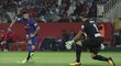 Luis Suárez vstřelil třetí gól v utkání Barcelony proti Gironě