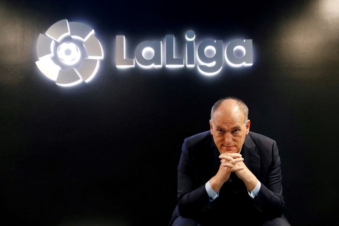 Šéf La Ligy přirovnal chování Realu Madrid k nacistům. Klub žádá jeho rezignaci Šéf La Ligy přirovnal chování Realu Madrid k nacistům. Klub žádá jeho rezignaci