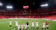 Radost fotbalisů Sevilly po výhře nad Betisem v derby španělské La Ligy