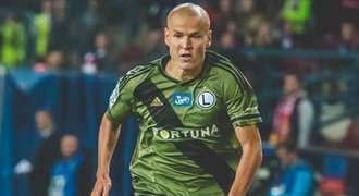 Hloušek a Necid slaví! Legia obhájila v Polsku ligový titul