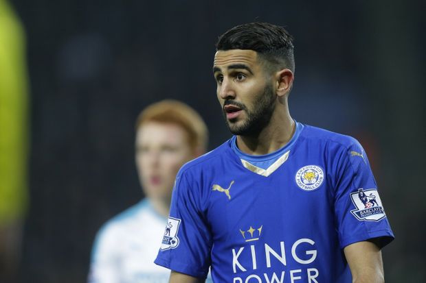 Riyad Mahrez v dresu Leicesteru Riyad Mahrez v dresu Leicesteru