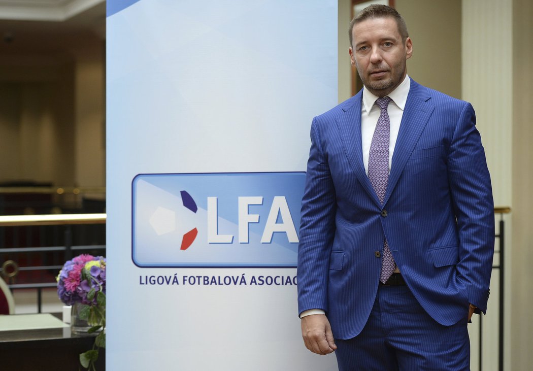 Šéf Ligové fotbalové asociace (LFA) Dušan Svoboda