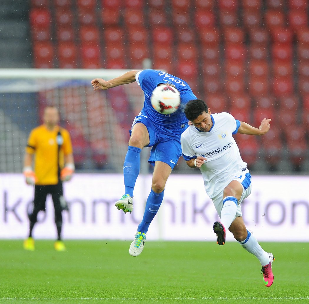 Radoslav Kováč v obranné práci.