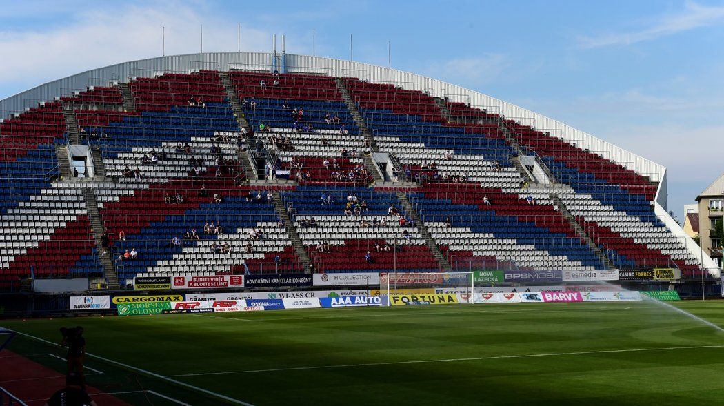 Andrův stadion před semifinále poháru Olomouc - Liberec