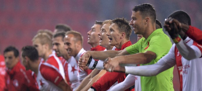 Radost fotbalistů Slavie po utkání s Libercem