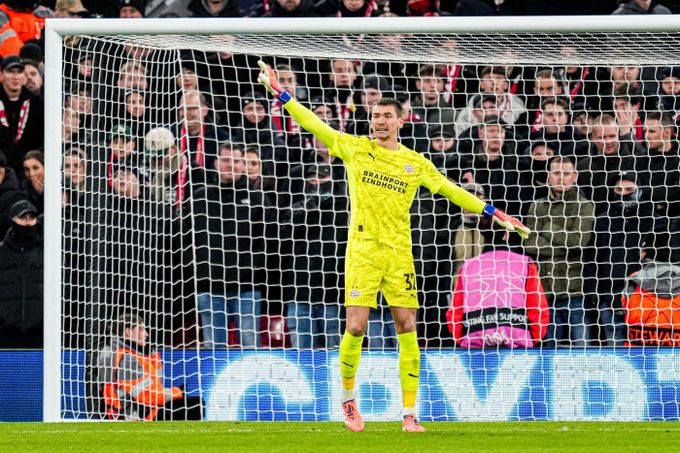 ONLINE: Inter - Liverpool. Kovář v bráně proti Atlétiku, Liga mistrů se vrací na Camp Nou ONLINE: Inter - Liverpool. Kovář v bráně proti Atlétiku, Liga mistrů se vrací na Camp Nou