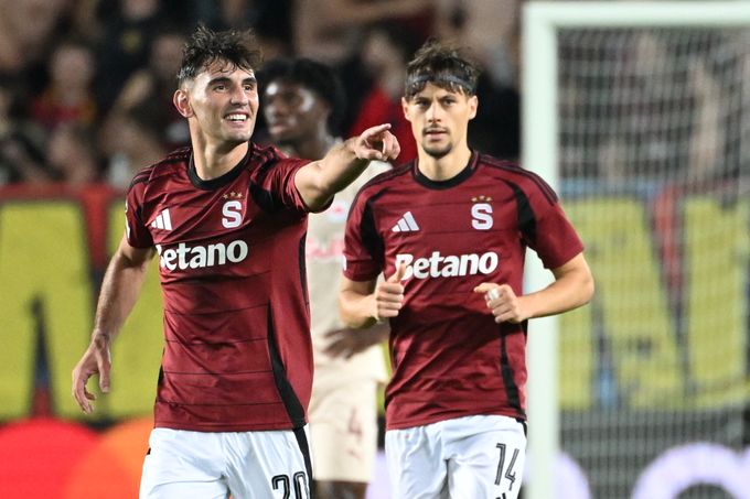 Povolit, přitáhnout. Sparta není nová - jen jiná. Friis oproti Priskemu dodal... Povolit, přitáhnout. Sparta není nová - jen jiná. Friis oproti Priskemu dodal...