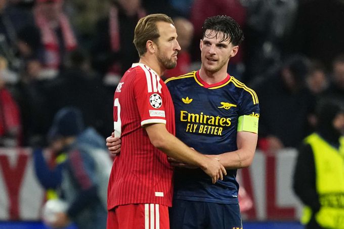 Liga Mistrů: Bayern - Arsenal 2:2. Como deklasovalo United! Real přejel Lipsko Liga Mistrů: Bayern - Arsenal 2:2. Como deklasovalo United! Real přejel Lipsko