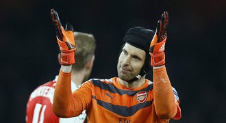 SESTŘIHY: Čech vyrovnal rekord v nulách, Chelsea blízko sestupu