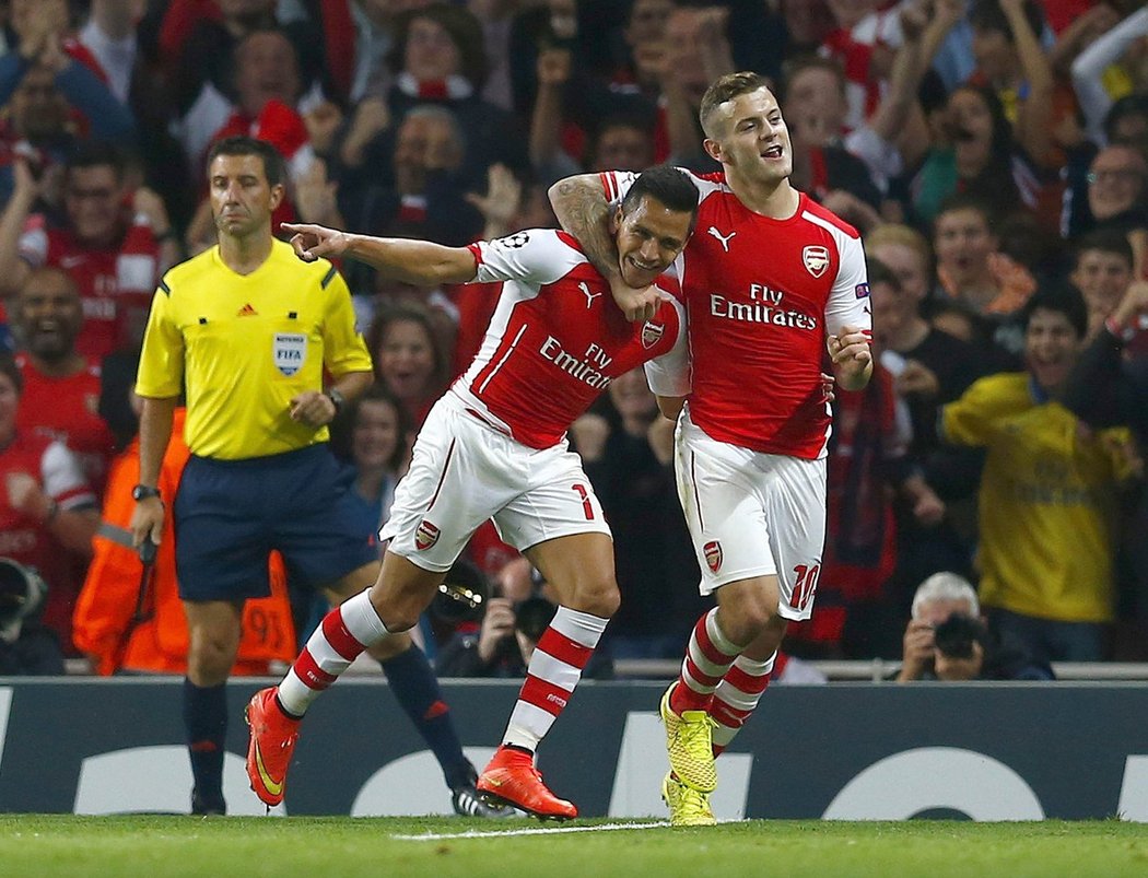 Fotbalisté Arsenalu porazili Besiktas a postoupili do základní skupiny Ligy mistrů
