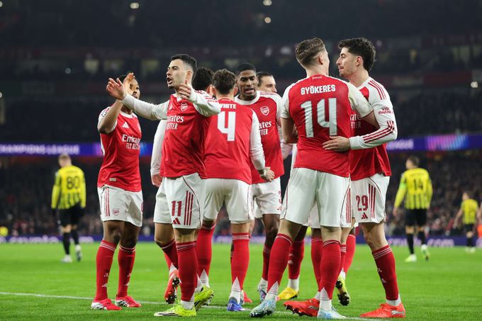 Londýnské derby opět i s Petrem Čechem. Přijde podobný scénář jako na podzim? Londýnské derby opět i s Petrem Čechem. Přijde podobný scénář jako na podzim?