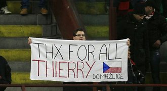 Díky za všechno, Thierry! V Miláně se loučili fanoušci až z Domažlic