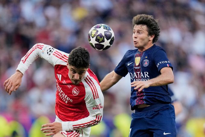 ONLINE: PSG - Arsenal 1:1. Dembélé srovnal, finále Ligy mistrů rozhoduje prodloužení ONLINE: PSG - Arsenal 1:1. Dembélé srovnal, finále Ligy mistrů rozhoduje prodloužení