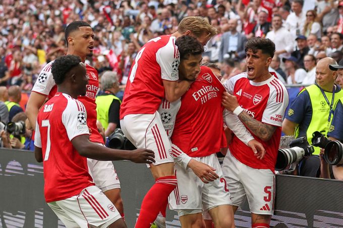 ONLINE: PSG - Arsenal 0:1. Rychlý gól ve finále Ligy mistrů! Trefil se Havertz ONLINE: PSG - Arsenal 0:1. Rychlý gól ve finále Ligy mistrů! Trefil se Havertz