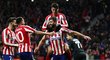 Felipe slaví jeden z gólů, který poslal Atlético do osmifinále