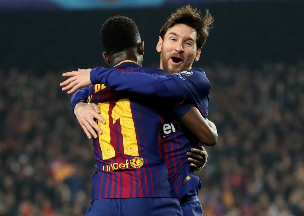Ousmane Dembélé a Lionel Messi se postarali o dvě úvodní branky Barcelony v odvetě osmifinále Ligy mistrů proti Chelsea