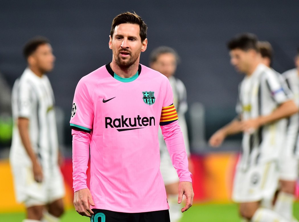 Kapitán Barcelony Lionel Messi během utkání Ligy mistrů na hřišti Juventusu