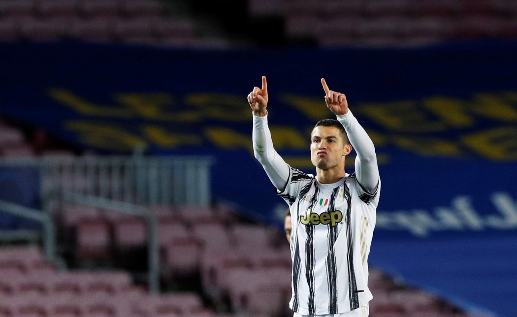 Cristiano Ronaldo v utkání Juventusu proti Barceloně proměnil dvě penalty