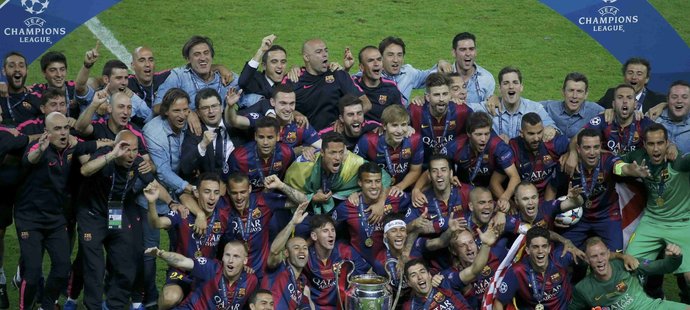 Fotbalisté Barcelony oslavují výhru ve finále Ligy mistrů
