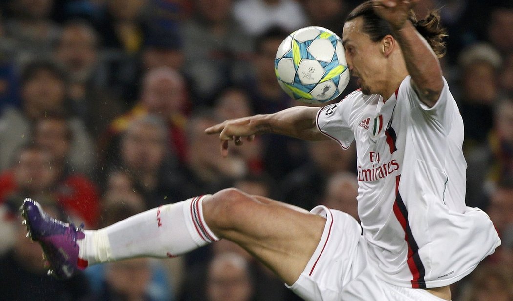 Půjde to nosem? Zlatan Ibrahimovic proti Barceloně odvedl velký kus práce, na postup do semifinále Ligy mistrů to nestačilo