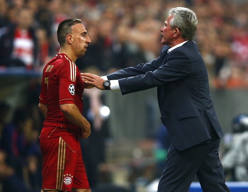 Trenér Bayernu Jupp Heynckes a jeden z hrdinů v dresu bavorského velkoklubu Franck Ribéry