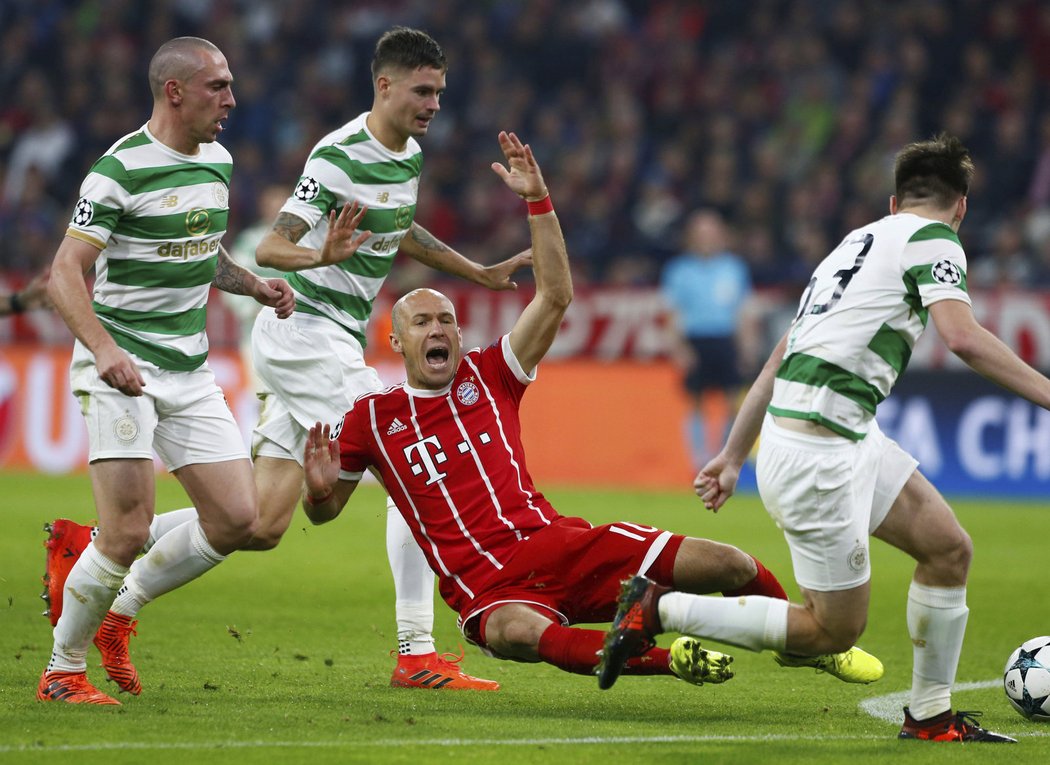 Arjen Robben při utkání Ligy mistrů s Celticem. 