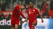 Obránce Bayernu David Alaba slaví svůj gól v síti Juventusu v úvodním čtvrtfinále Ligy mistrů