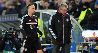 Trapný Bayern. Ribéry ignoroval kouče, šéf Bayernu sprostě nadával