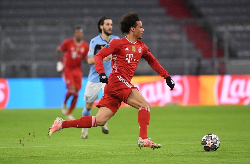 Leroy Sané z Bayernu Mnichov během odvety osmifinále Ligy mistrů proti Laziu Řím