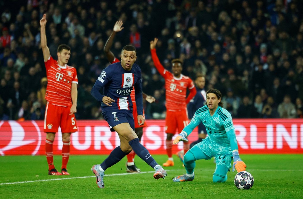 Kylian Mbappé naskočil do utkání s Bayernem až v 57. minutě