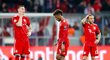 Zklamaní fotbalisté Bayernu Mnichov po vypadnutí z Ligy mistrů