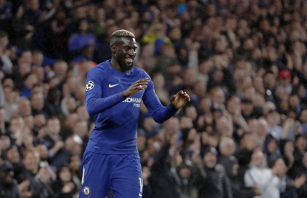 Tiémoué Bakayoko se zapsal mezi střelce Chelsea proti Karabachu