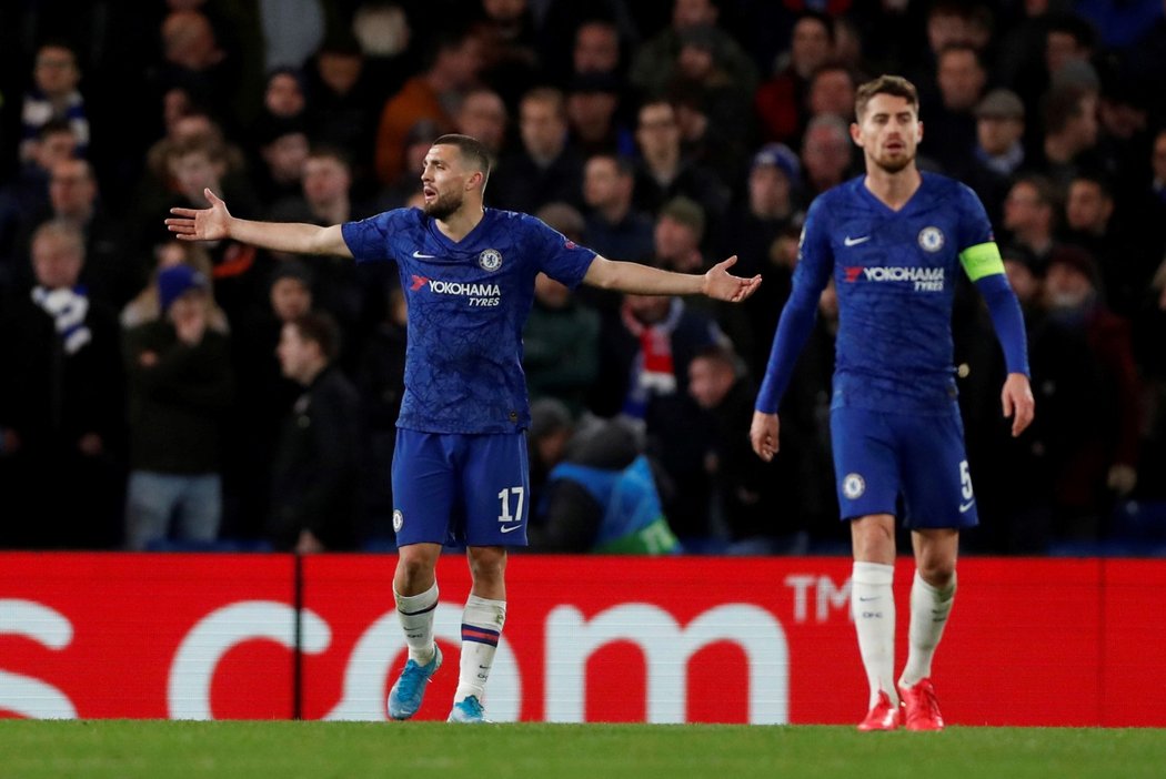 Chelsea v prvním utkání osmifinále Ligy mistrů doma na hřišti pohořela