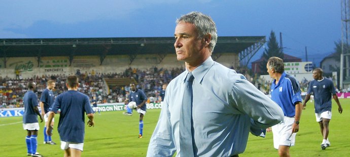 Claudio Ranieri: srpen 2000 – květen 2004, 200 zápasů (107-46-47) Hned od Abramovičova příchodu bylo zřejmé, že italský kouč na lavičce dlouho nevydrží. Jeho odvolání bylo dobrou zprávou i pro přicházejícího Petra Čecha. Budoucí brankářské hvězdě Ranieri původně sliboval jen místo mezi náhradníky.