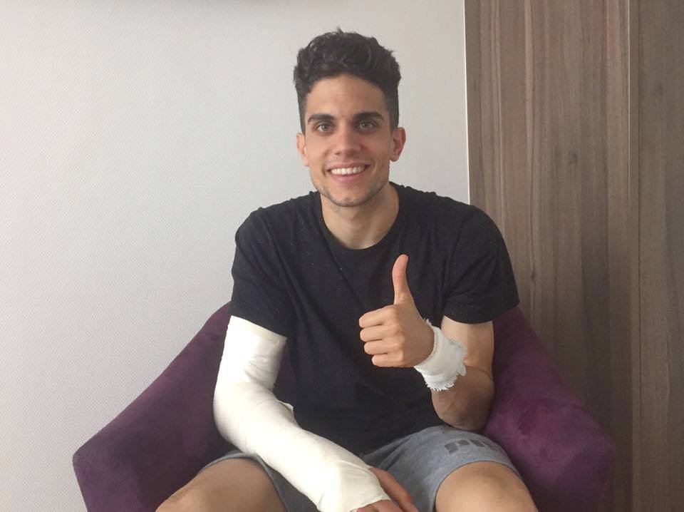 Marc Bartra už má sádru a pozdravil všechny fanoušky, kterým poděkoval za podporu