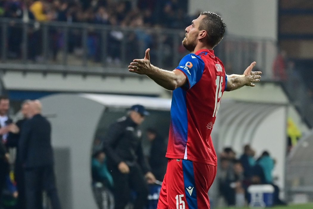 Tomáš Chorý si užívá euforie po druhém vstřeleném gólu
