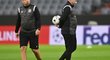 Pavel Horváth a Michal Bílek během tréninku na stadionu Bayernu Pavel Horváth a Michal Bílek během tréninku na stadionu Bayernu