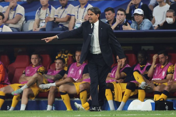 Trenér Interu Simone Inzaghi během finále Ligy mistrů Trenér Interu Simone Inzaghi během finále Ligy mistrů