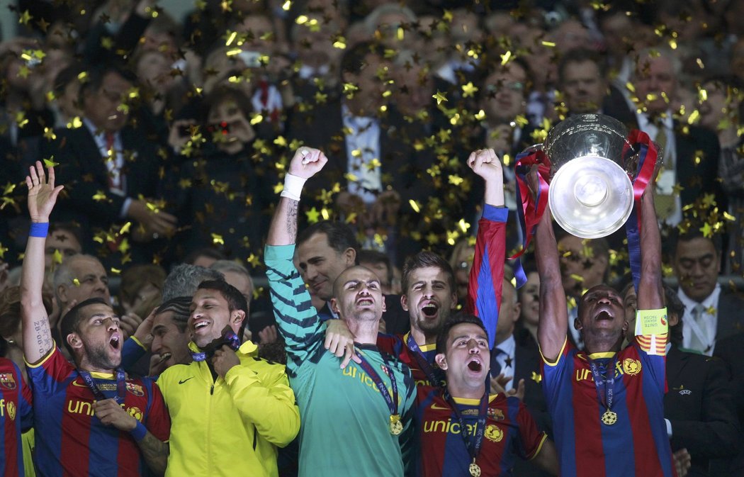 Fotbalisté Barcelony slaví triumf v Lize mistrů
