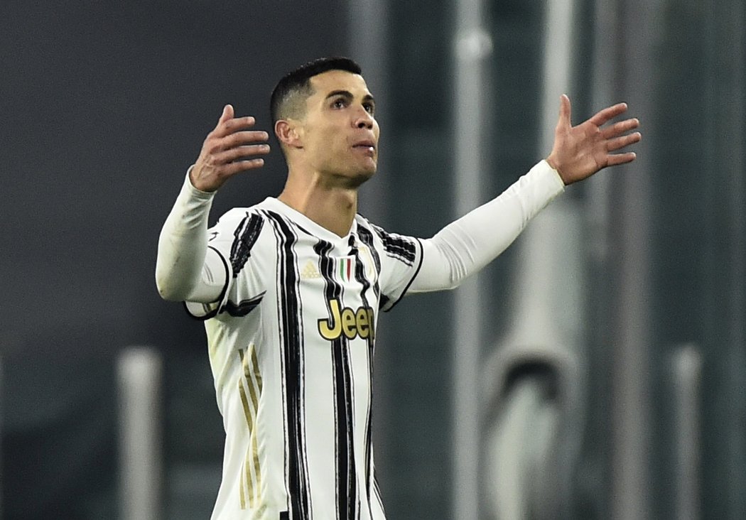 Útočník Juventusu Cristiano Ronaldo v zápase osmifinále Ligy mistrů proti Portu