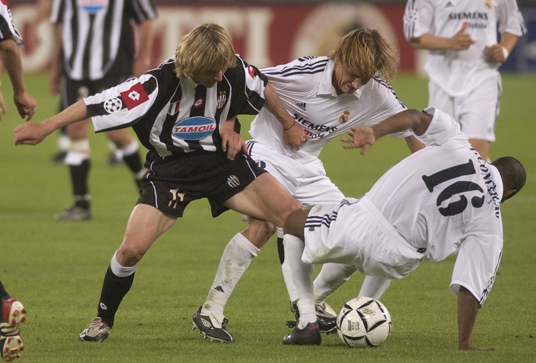 V roce 2003 pomohl Pavel Nedvěd brankou skolit Real Madrid a Juventus postoupil do finále Ligy mistrů. Kvůli třetí žluté kartě si jej však český záložník nezahrál