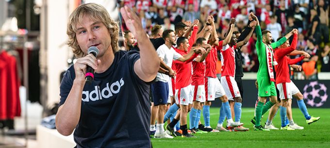 Nedvěd: Slavia v Lize mistrů není bez šance. Sarri mi ji hodně chválil Nedvěd: Slavia v Lize mistrů není bez šance. Sarri mi ji hodně chválil