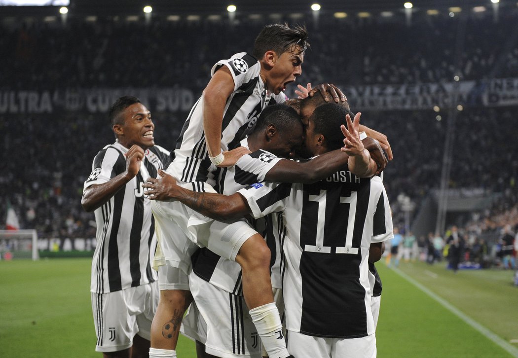 Juventus dlouho dobýval obranu Olympiakosu a nakonec slaví výhru 2:0