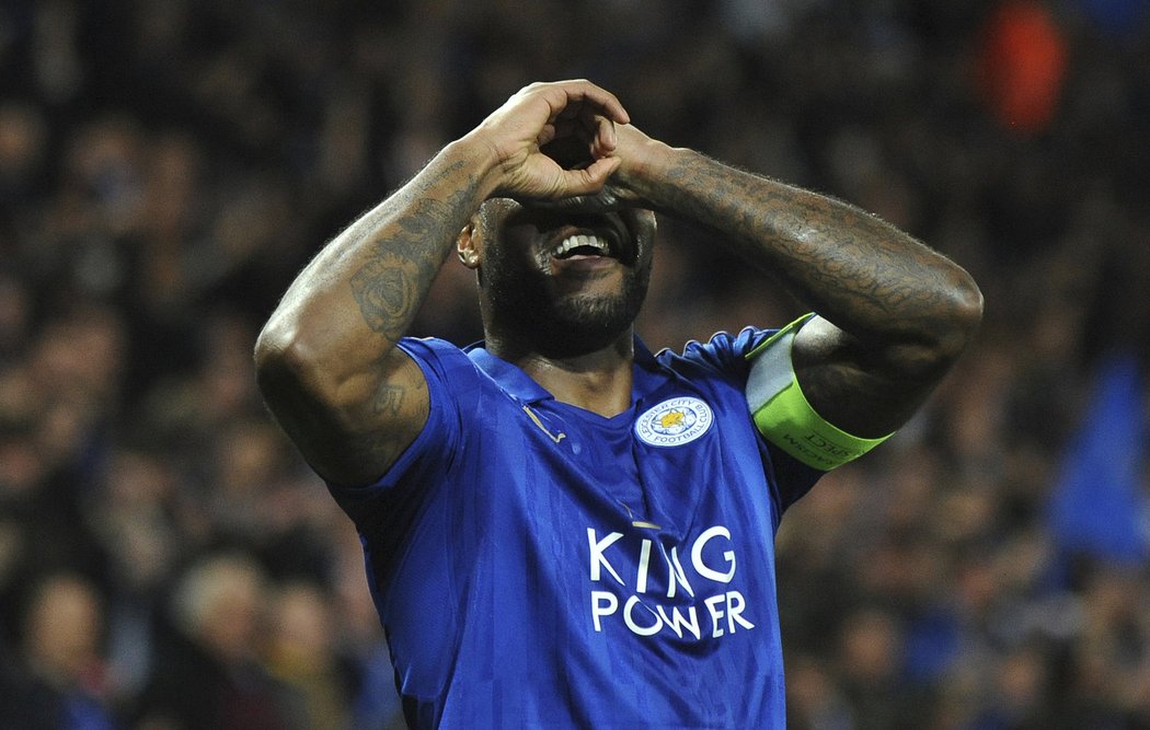 Wes Morgan poslal Leicester do vedení nad Sevillou