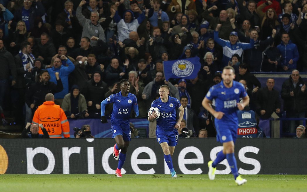 Naději Leicesteru vykřesal Jamie Vardy