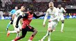 Jeremie Frimpong se snaží prosadit přes Jaroslava Zeleného Jeremie Frimpong se snaží prosadit přes Jaroslava Zeleného