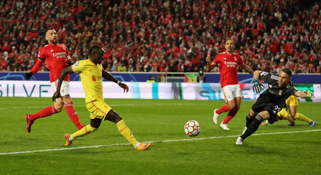 Sadio Mané zblízka přidal druhý gól Liverpoolu